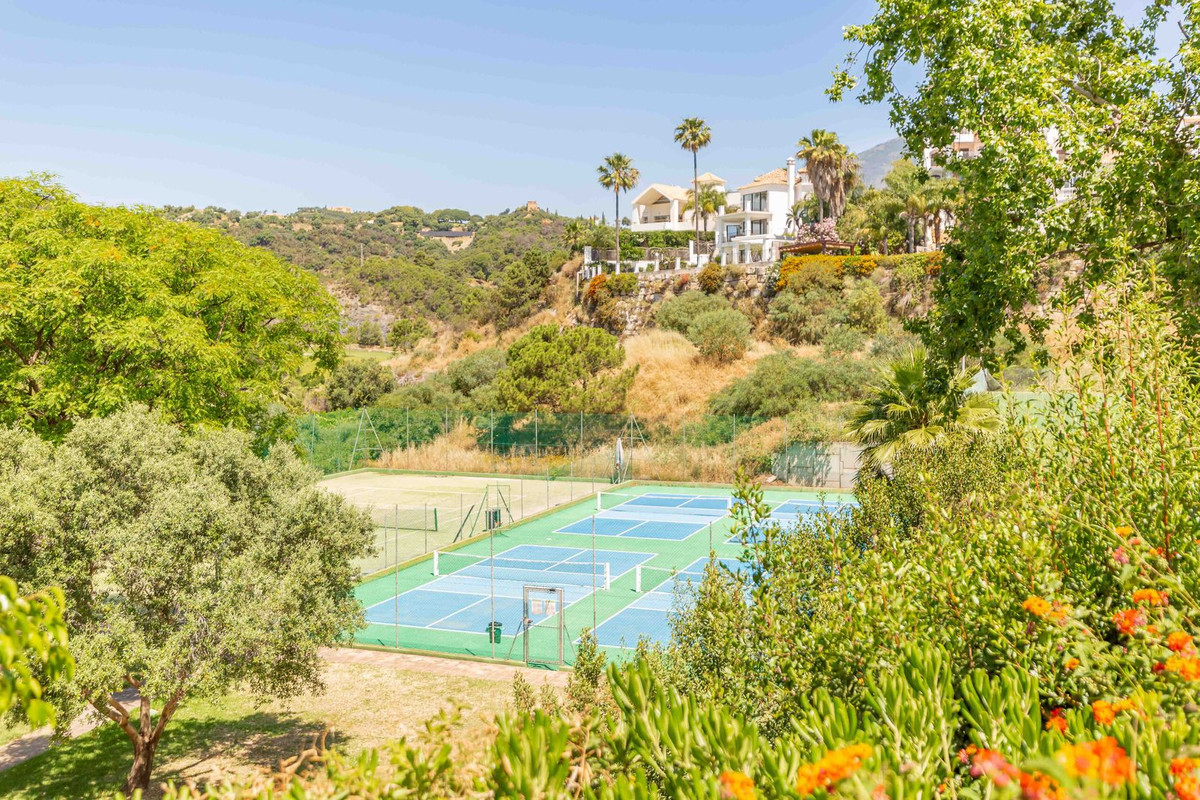 Plots for sale in Los Arqueros Costa Del Sol, Málaga, Spain
