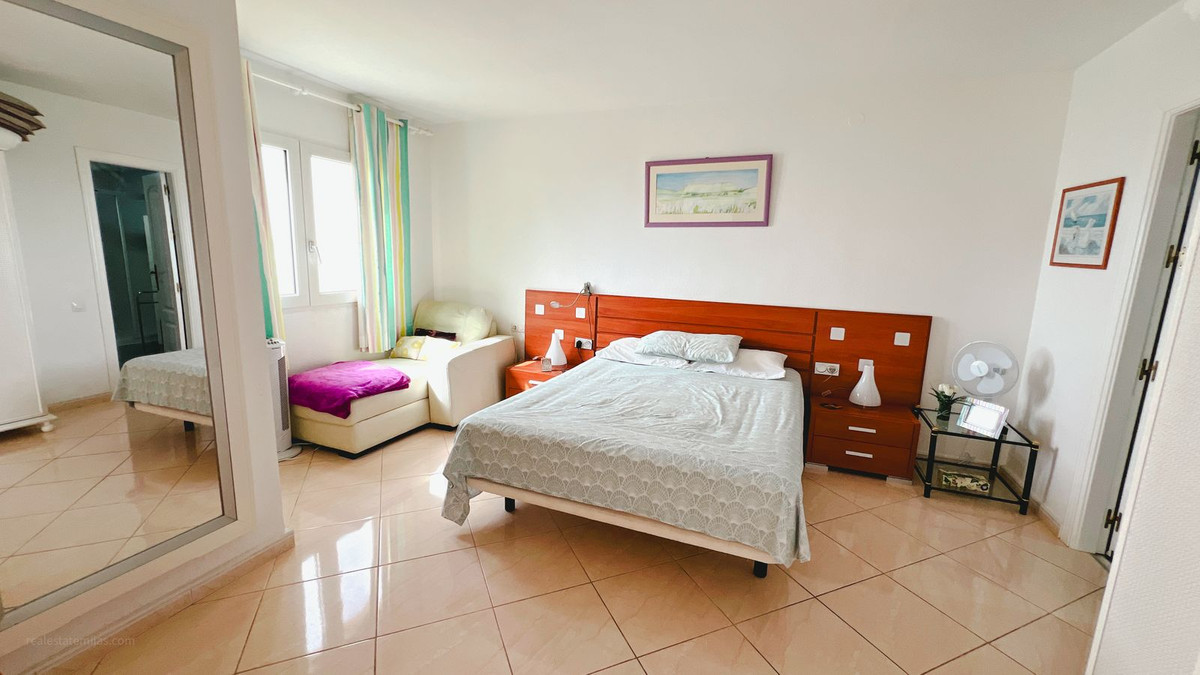 2 Bed Apartment for sale in La Cala De Mijas Costa Del Sol, Málaga, Spain