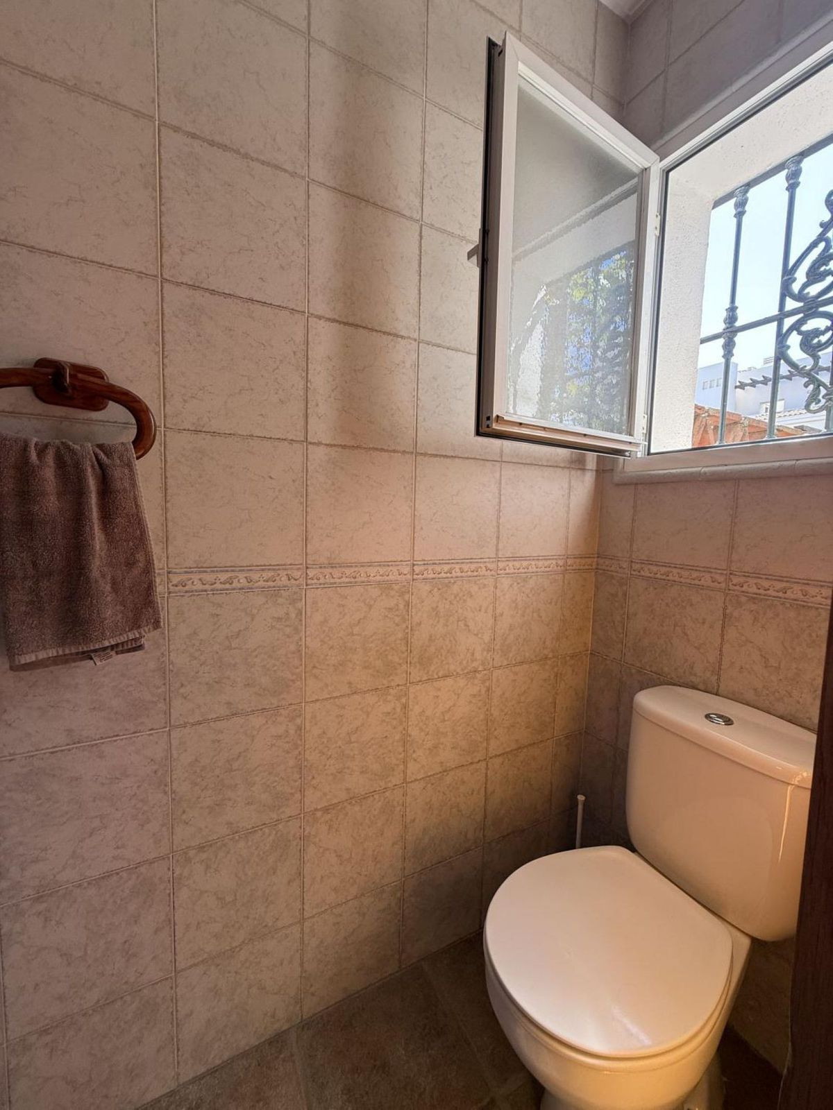 4 Bed Townhouse for sale in Estepona Costa Del Sol, Málaga, Spain