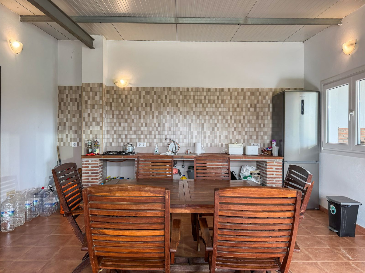 Se vende Villa - Chalet de 1 dormitorios en Costa Del Sol, Cadiz, España