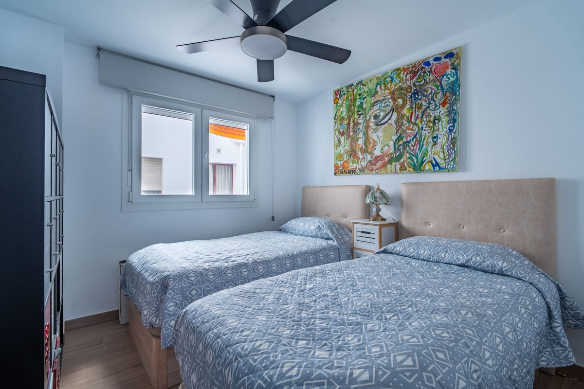 4 Bed Apartment for sale in El Palo Málaga Ciudad, Málaga, Spain