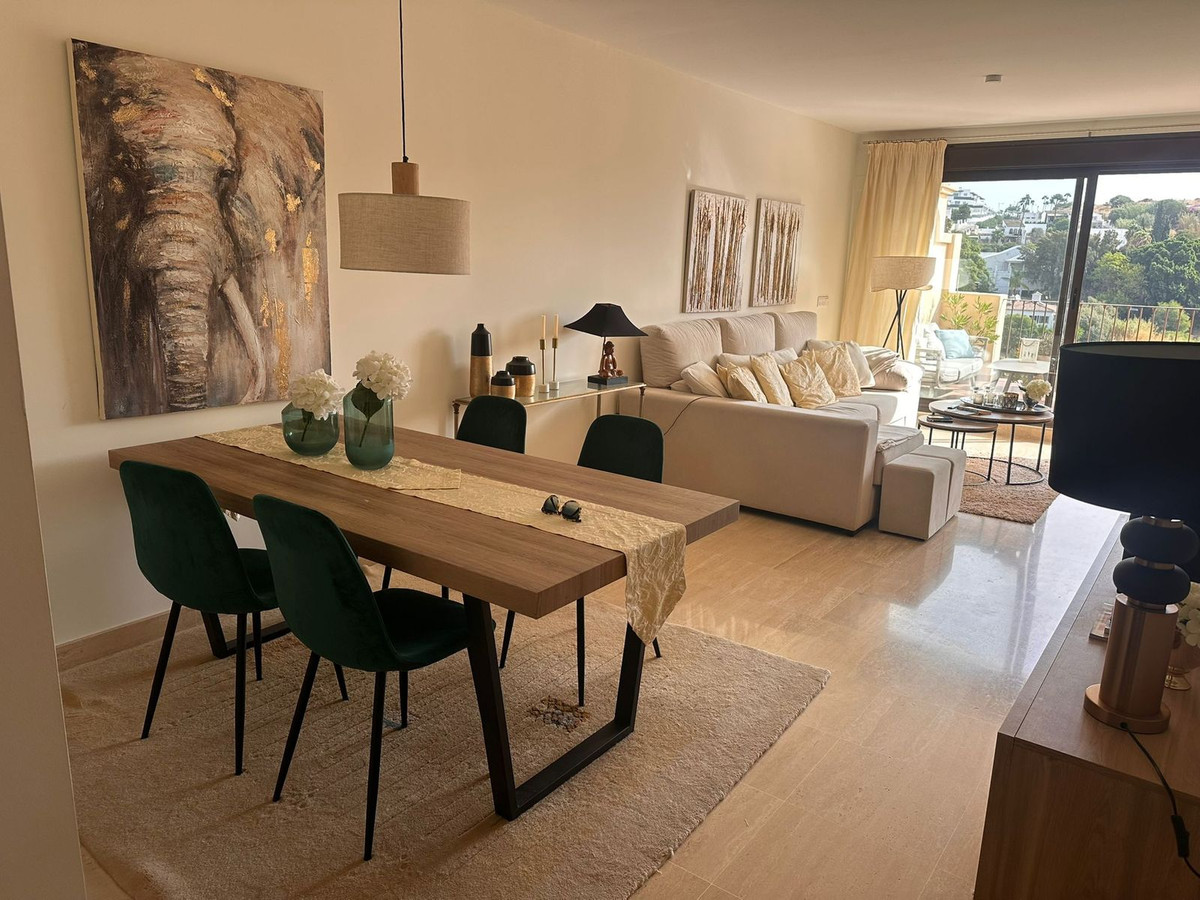 2 Bed Apartment for sale in Estepona Costa Del Sol, Málaga, Spain