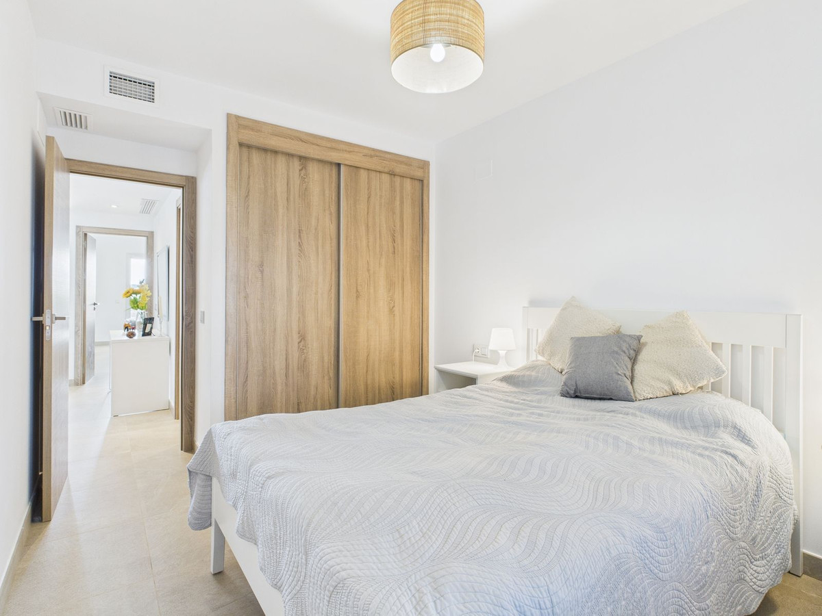 2 Bed Apartment for sale in Estepona Costa Del Sol, Málaga, Spain