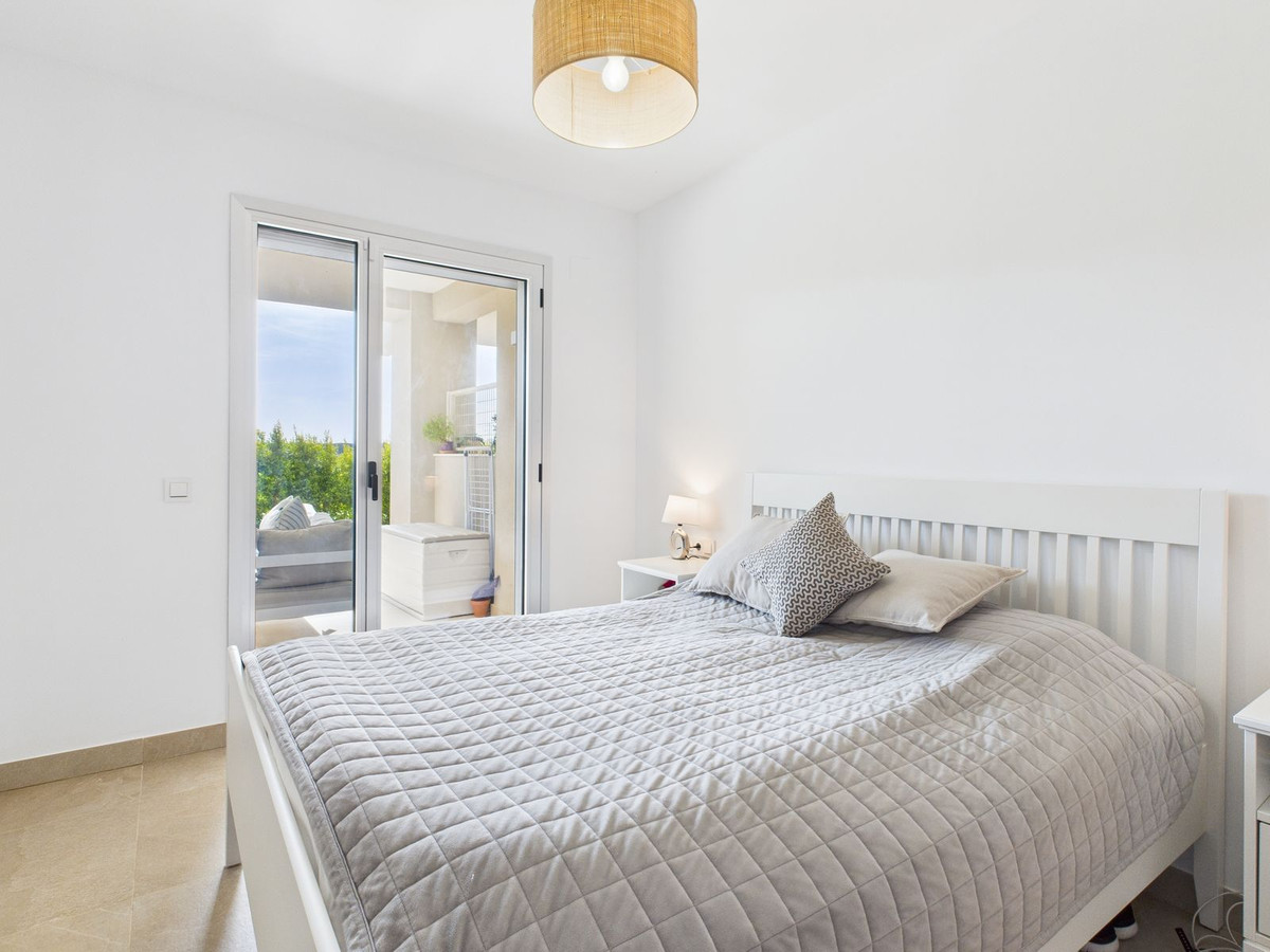 2 Bed Apartment for sale in Estepona Costa Del Sol, Málaga, Spain