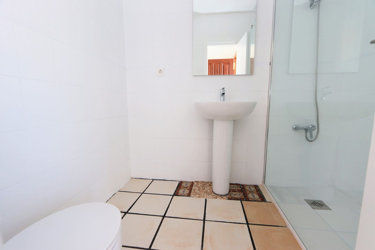 Se vende Apartamento Planta Media de 1 dormitorios en Costa Blanca, Alicante, España
