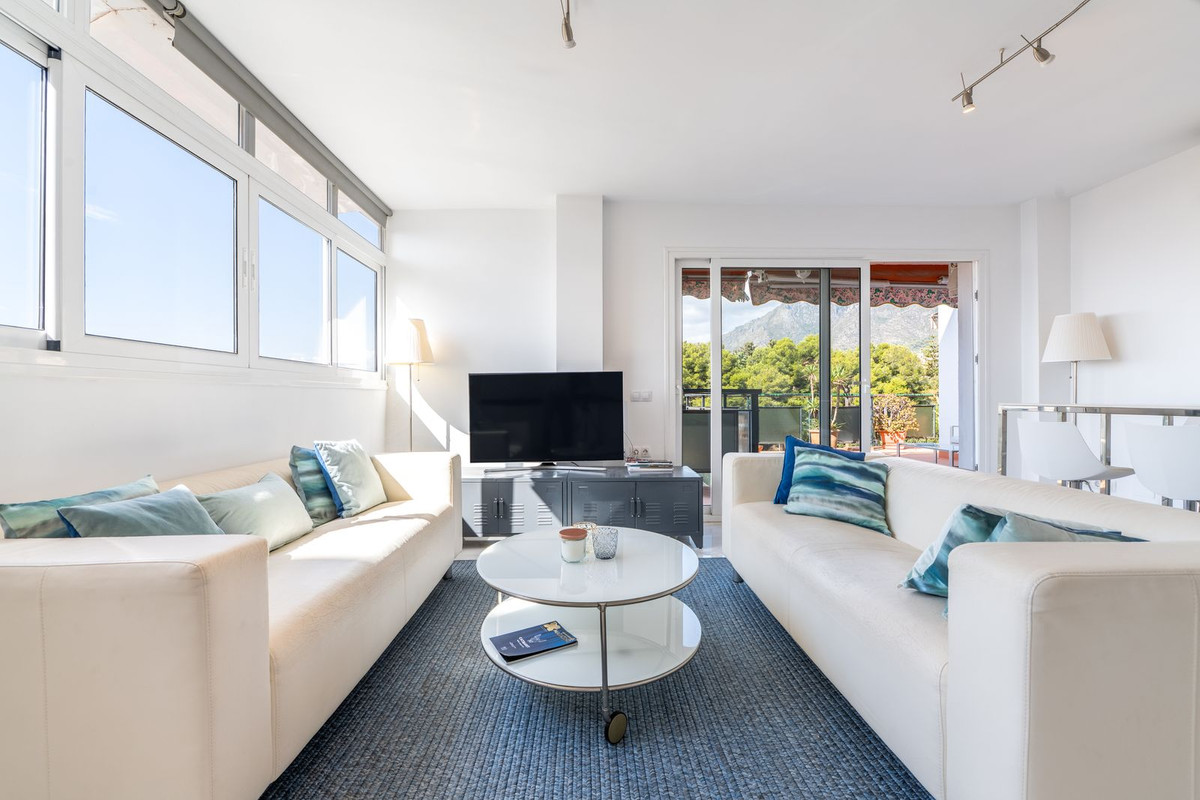 2 Bed Apartment for sale in Marbella Costa Del Sol, Málaga, Spain