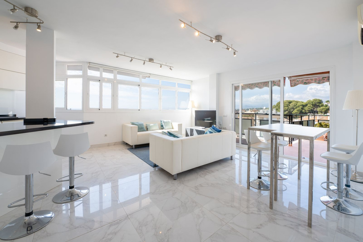 2 Bed Apartment for sale in Marbella Costa Del Sol, Málaga, Spain