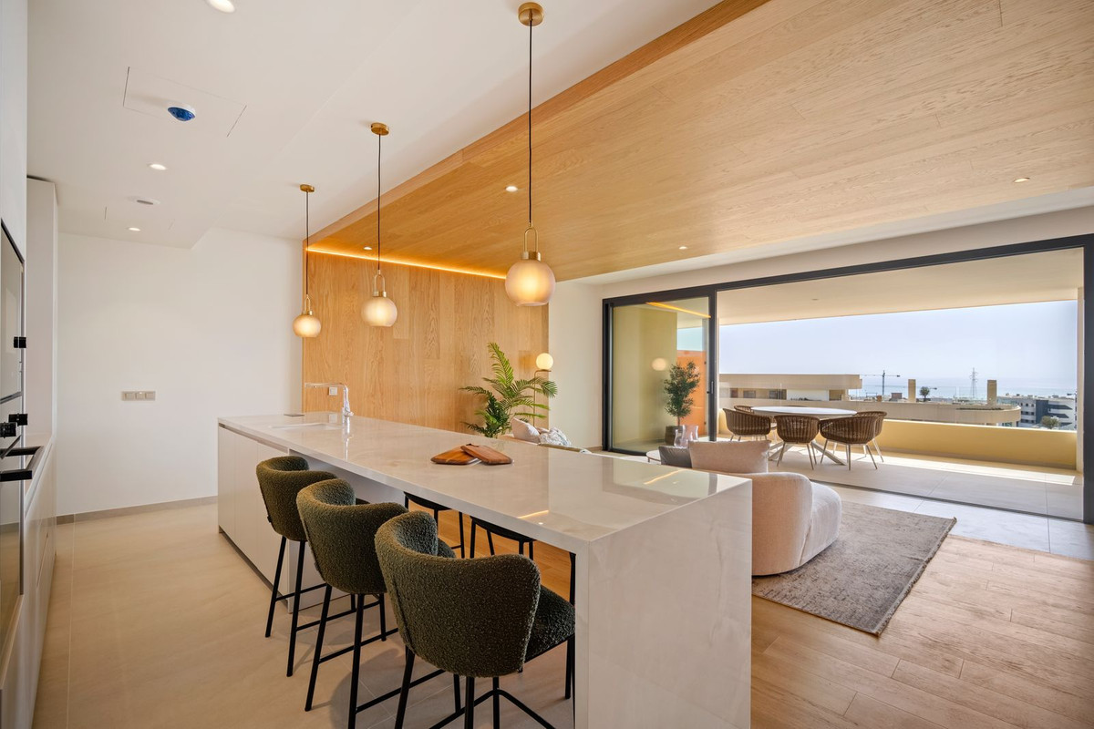 3 Bed Apartment for sale in Fuengirola Costa Del Sol, Málaga, Spain