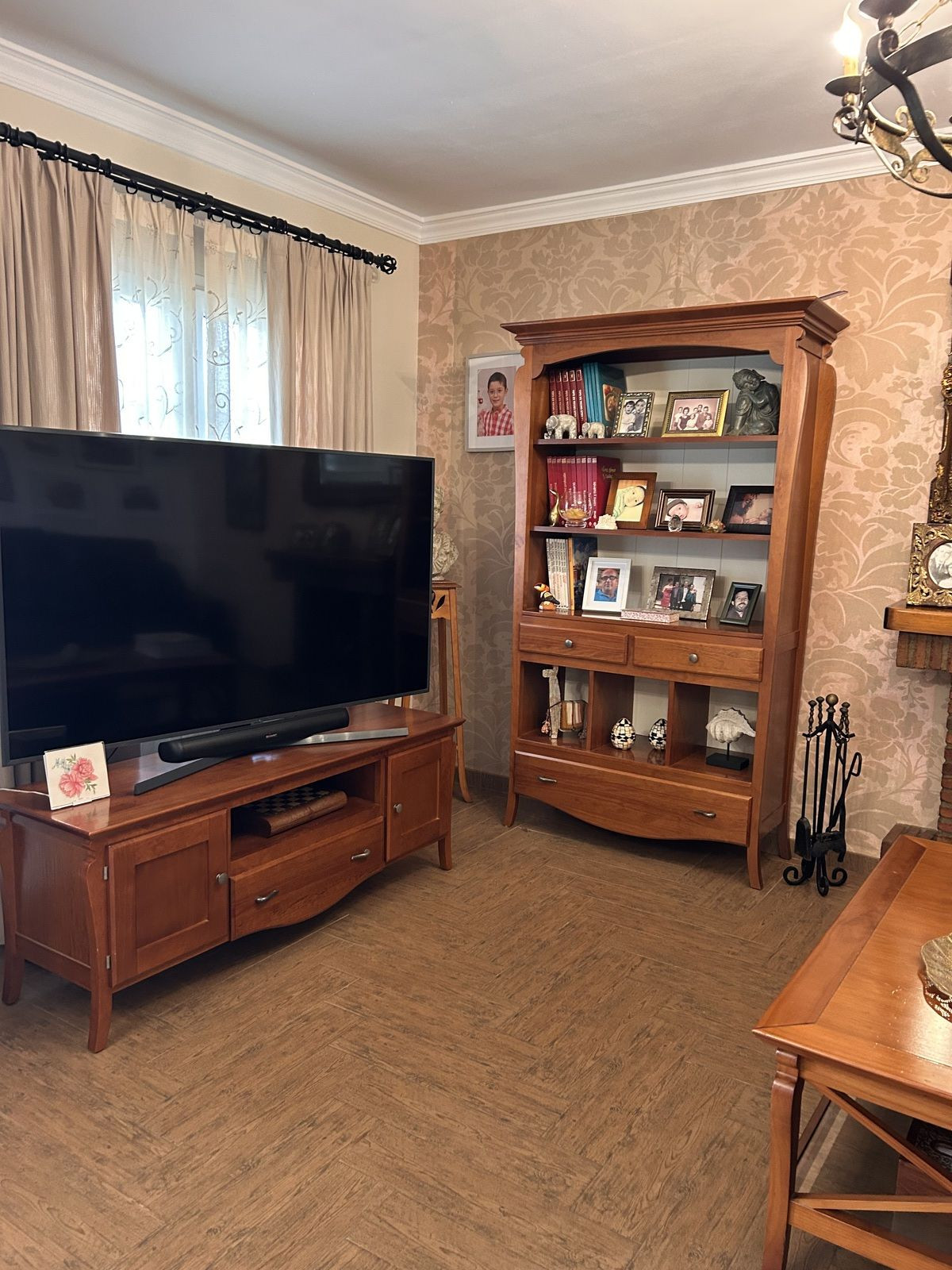 Se vende Villa - Chalet de 4 dormitorios en Costa Del Sol, Cadiz, España