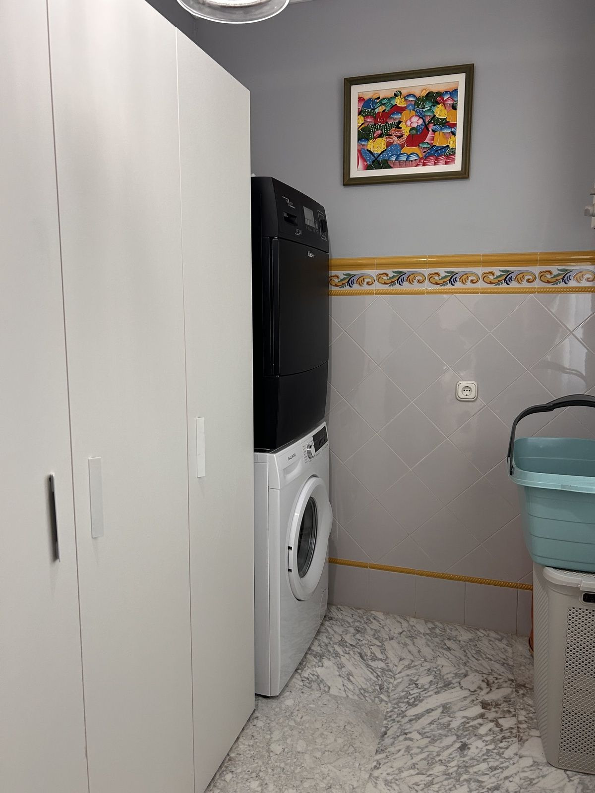 Se vende Villa - Chalet de 4 dormitorios en Costa Del Sol, Cadiz, España