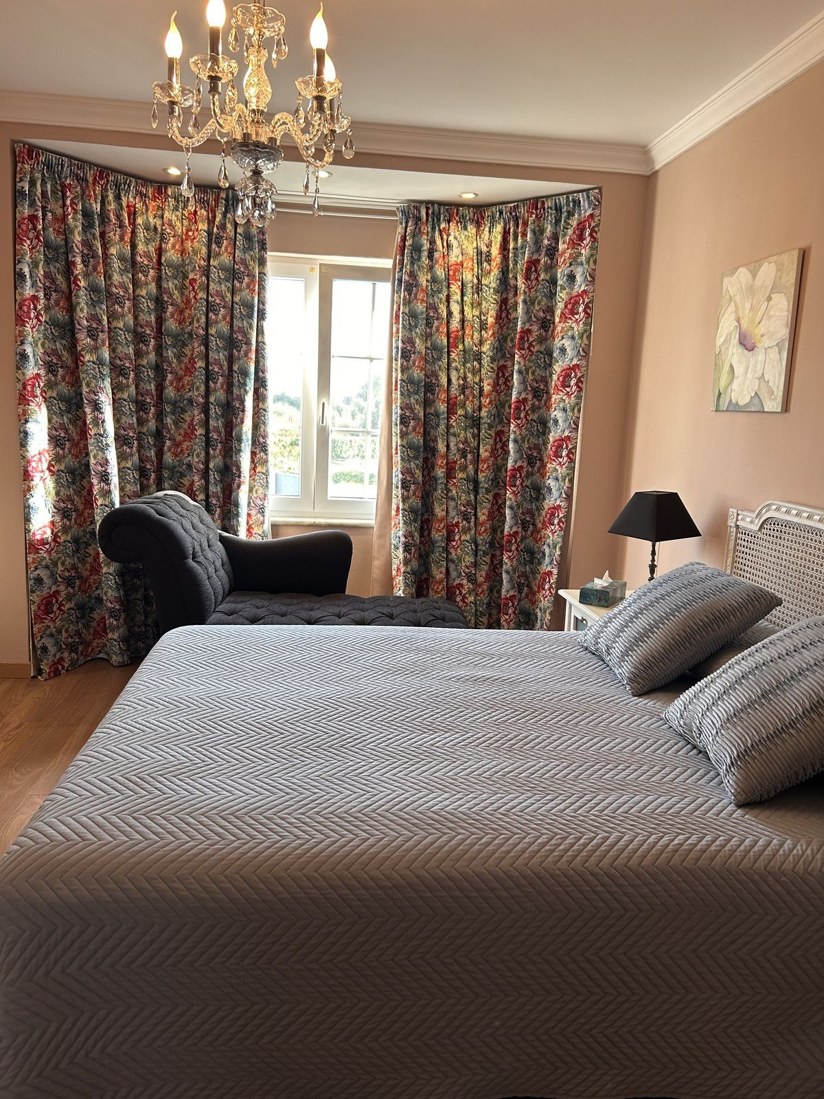 Se vende Villa - Chalet de 4 dormitorios en Costa Del Sol, Cadiz, España