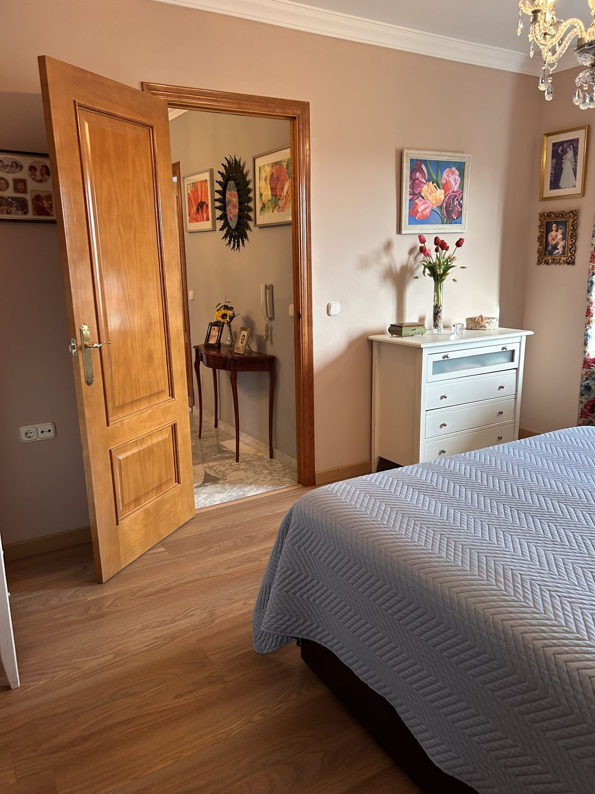 Se vende Villa - Chalet de 4 dormitorios en Costa Del Sol, Cadiz, España