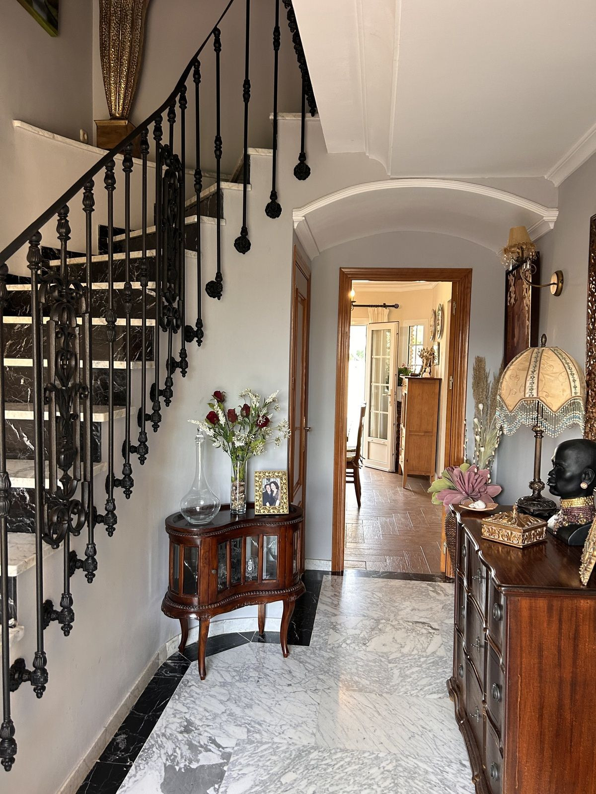 Se vende Villa - Chalet de 4 dormitorios en Costa Del Sol, Cadiz, España