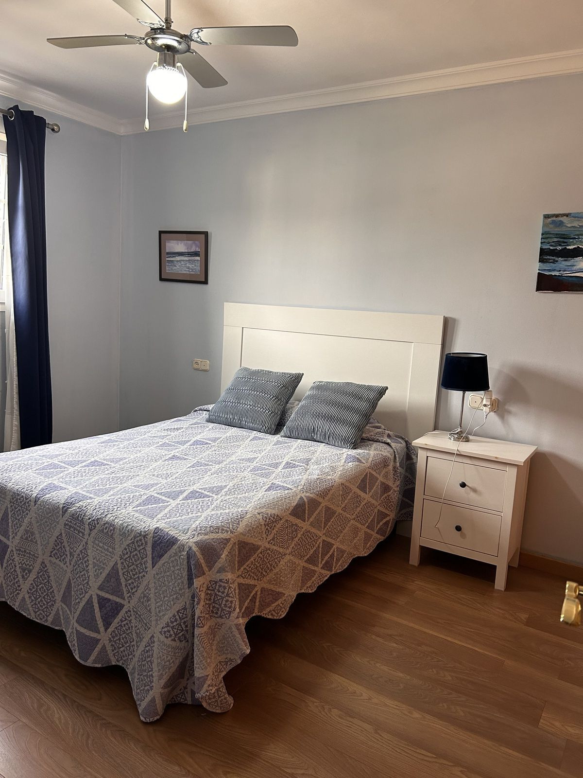 Se vende Villa - Chalet de 4 dormitorios en Costa Del Sol, Cadiz, España