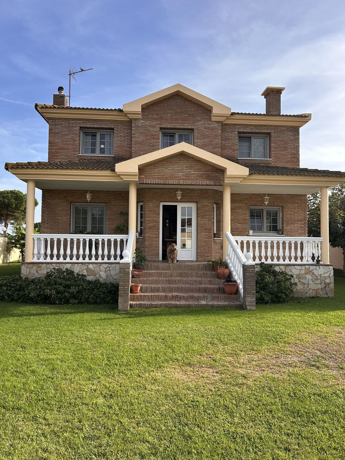Se vende Villa - Chalet de 4 dormitorios en Costa Del Sol, Cadiz, España