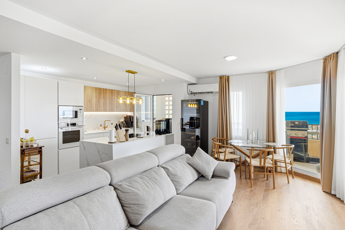 2 Bed Apartment for sale in Riviera Del Sol Costa Del Sol, Málaga, Spain