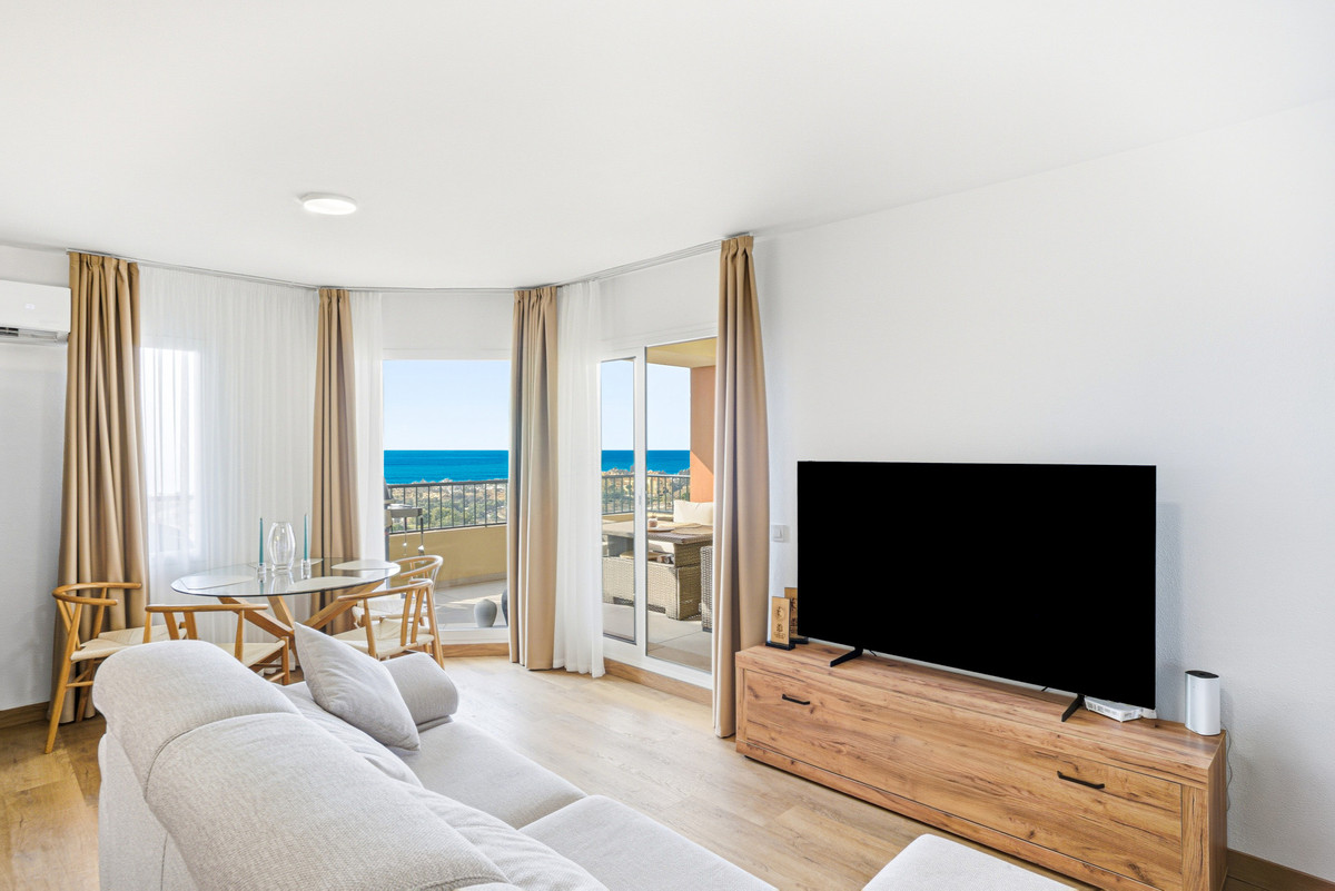 2 Bed Apartment for sale in Riviera Del Sol Costa Del Sol, Málaga, Spain