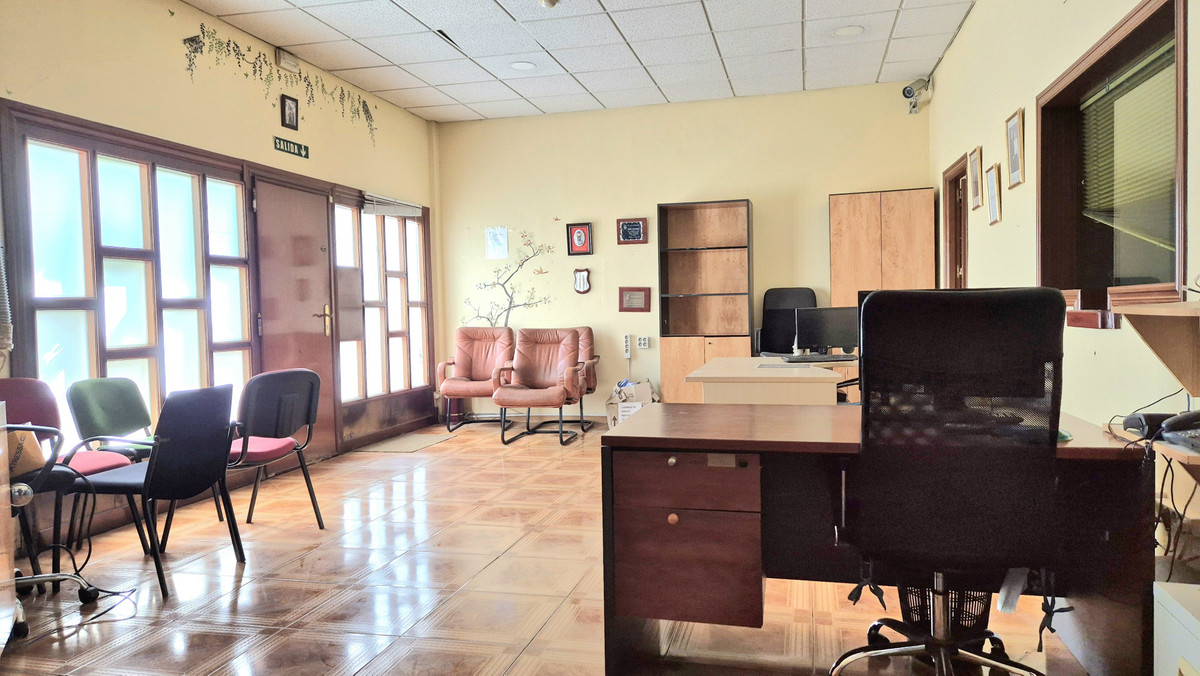 Se vende Local comercial  en Costa Del Sol, Málaga, España