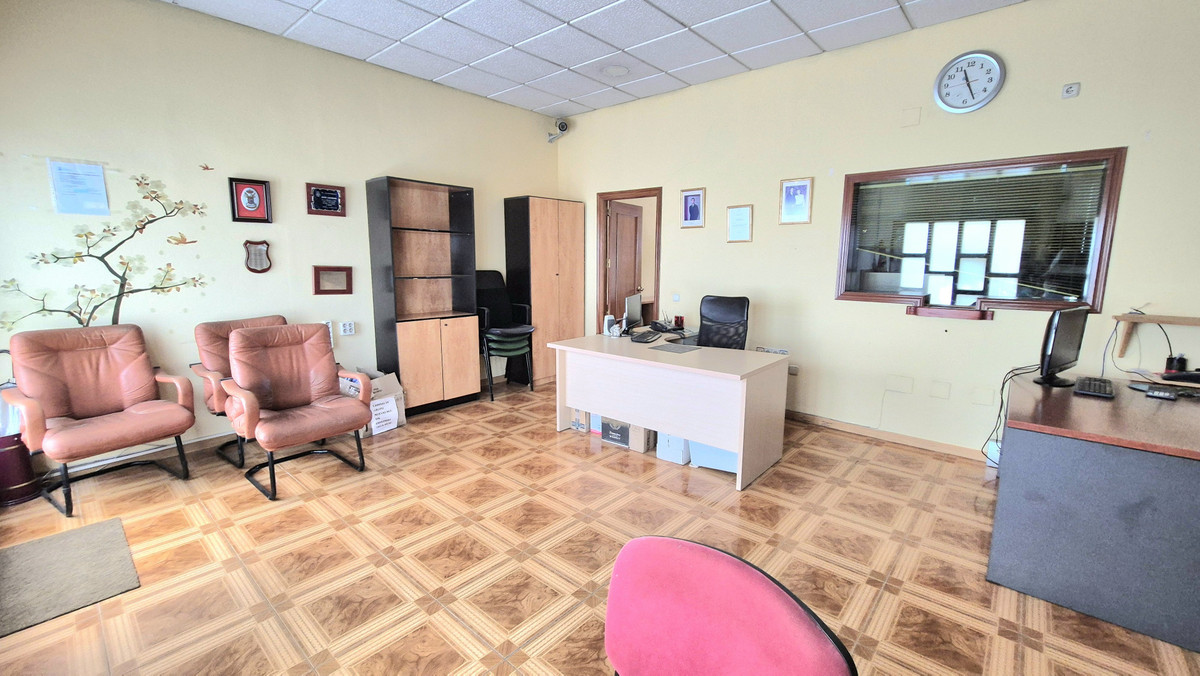 Se vende Local comercial  en Costa Del Sol, Málaga, España