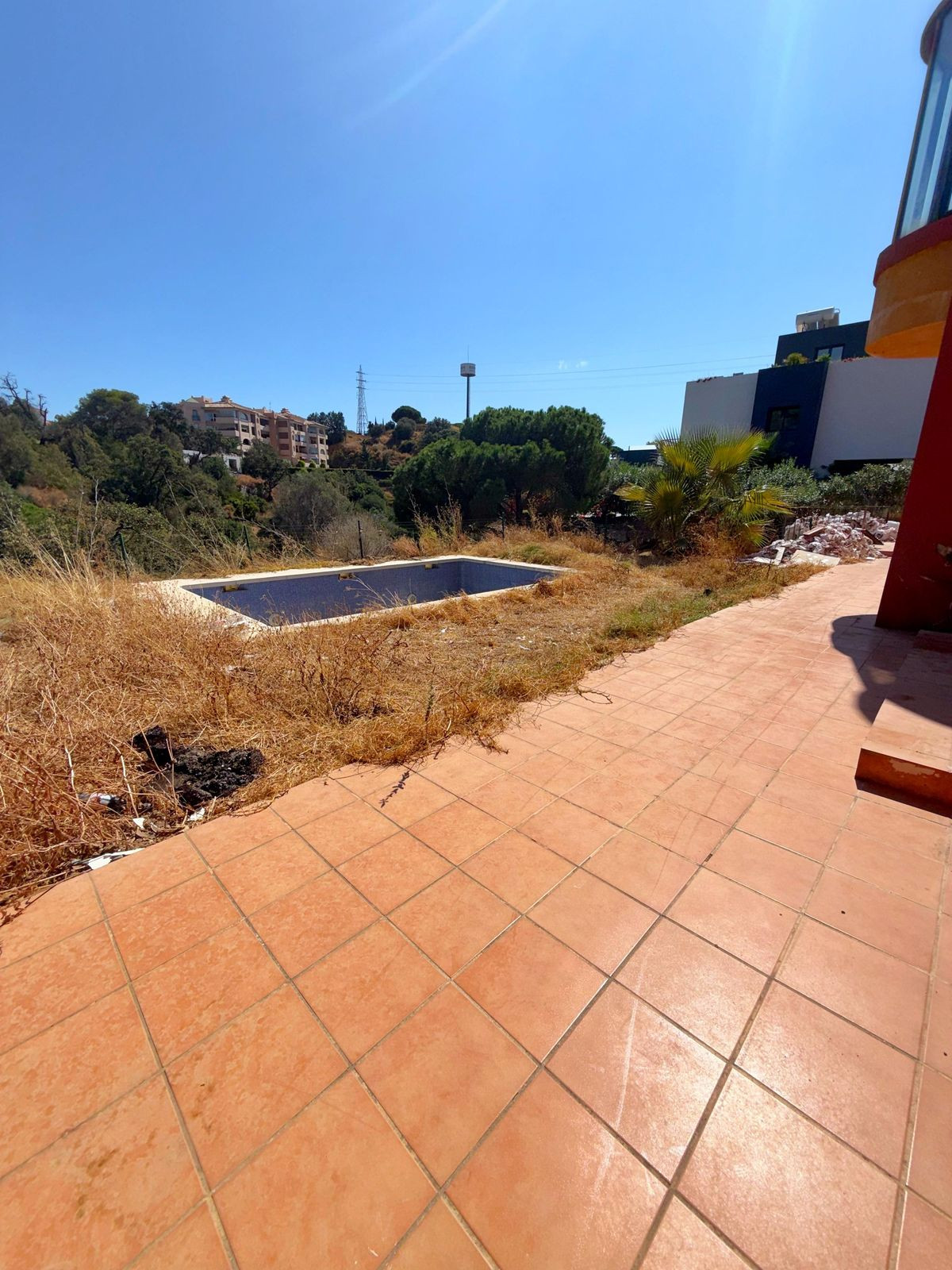 5 Bed Townhouse for sale in Elviria Costa Del Sol, Málaga, Spain