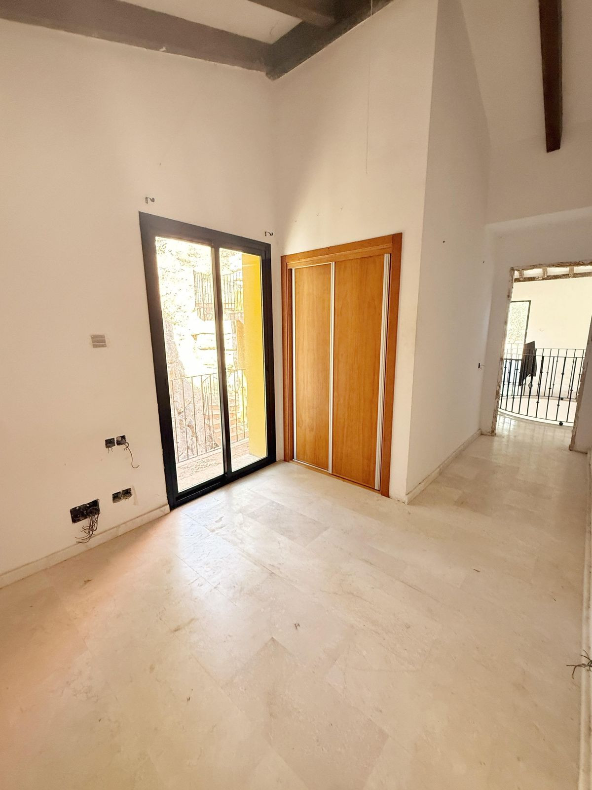 5 Bed Townhouse for sale in Elviria Costa Del Sol, Málaga, Spain