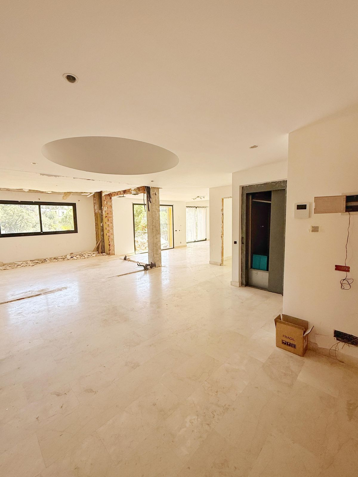 5 Bed Townhouse for sale in Elviria Costa Del Sol, Málaga, Spain