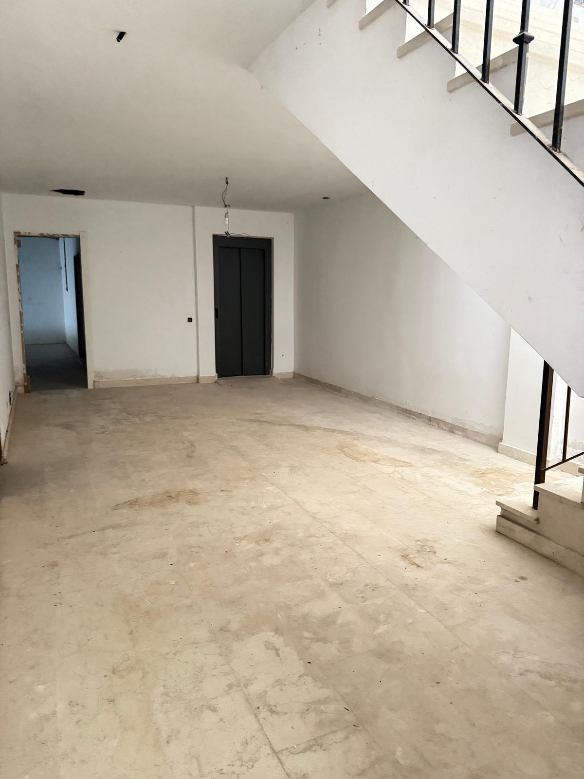5 Bed Townhouse for sale in Elviria Costa Del Sol, Málaga, Spain