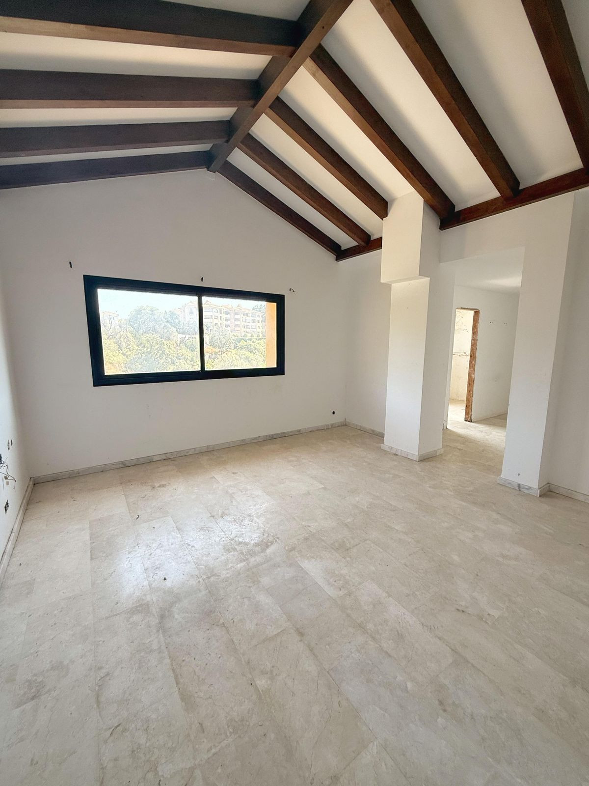 5 Bed Townhouse for sale in Elviria Costa Del Sol, Málaga, Spain