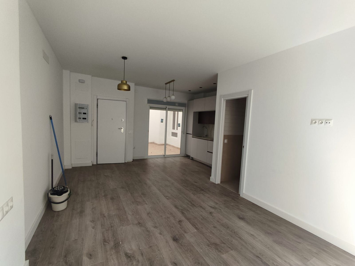 Se vende Estudio Planta Media  en Costa Del Sol, Málaga, España