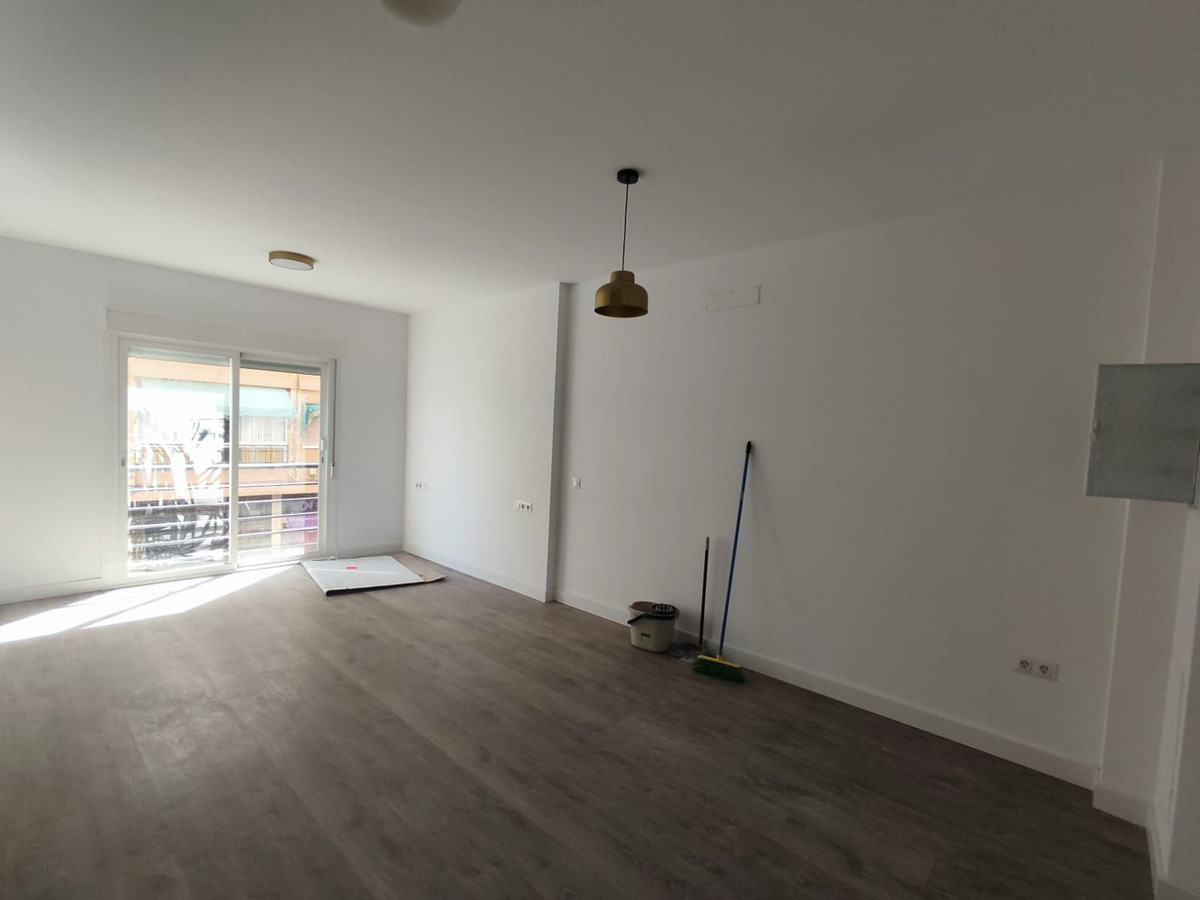 Se vende Estudio Planta Media  en Costa Del Sol, Málaga, España