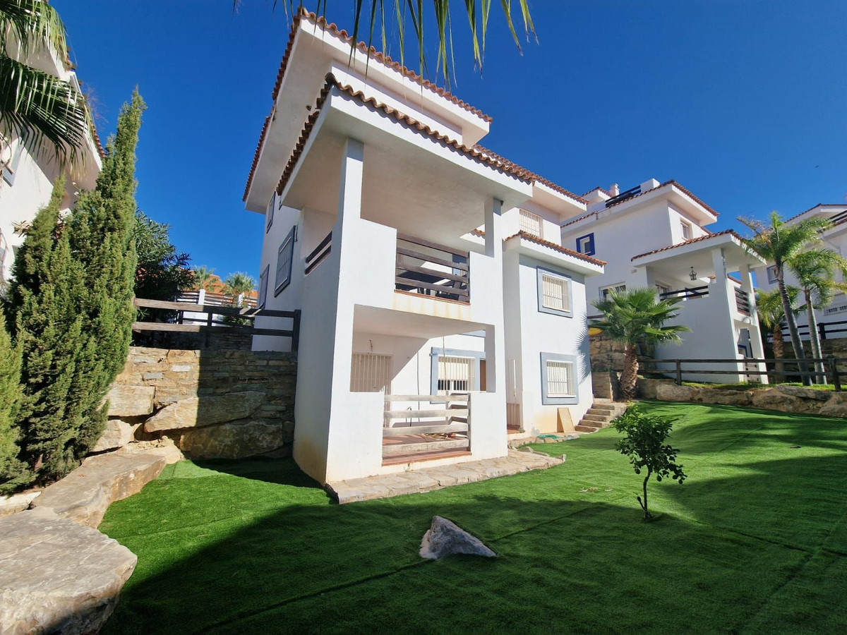 5 Bed Townhouse for sale in Manilva Costa Del Sol, Málaga, Spain