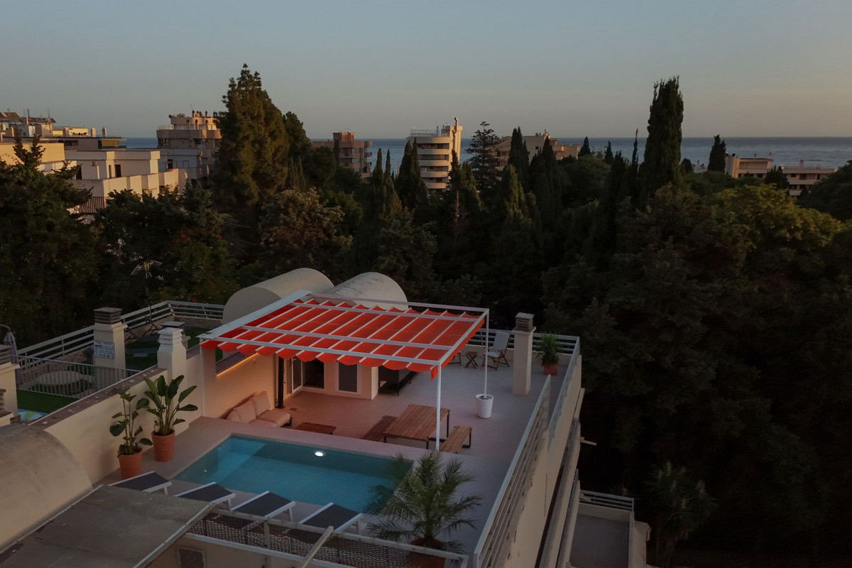 3 Bed Apartment for sale in Marbella Costa Del Sol, Málaga, Spain