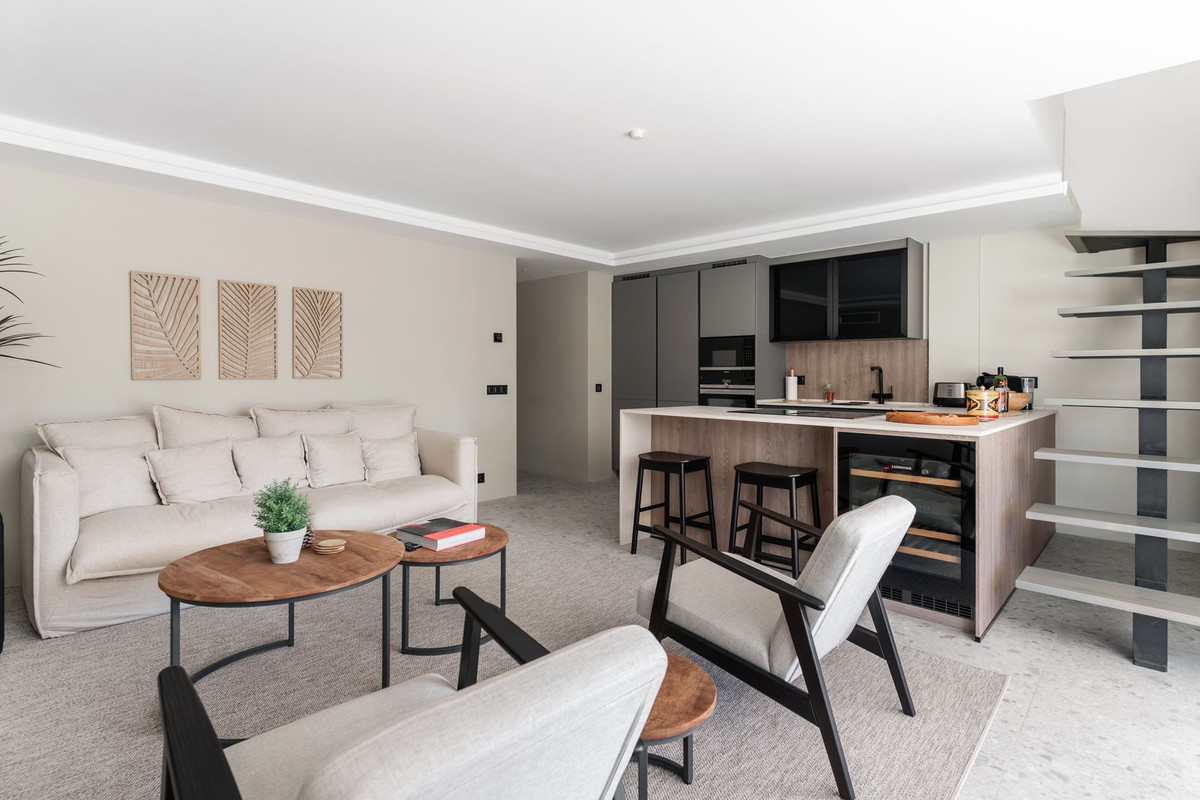 3 Bed Apartment for sale in Marbella Costa Del Sol, Málaga, Spain