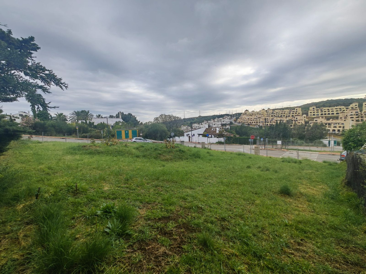 Se vende Terreno Urbano  en Costa Del Sol, Málaga, España