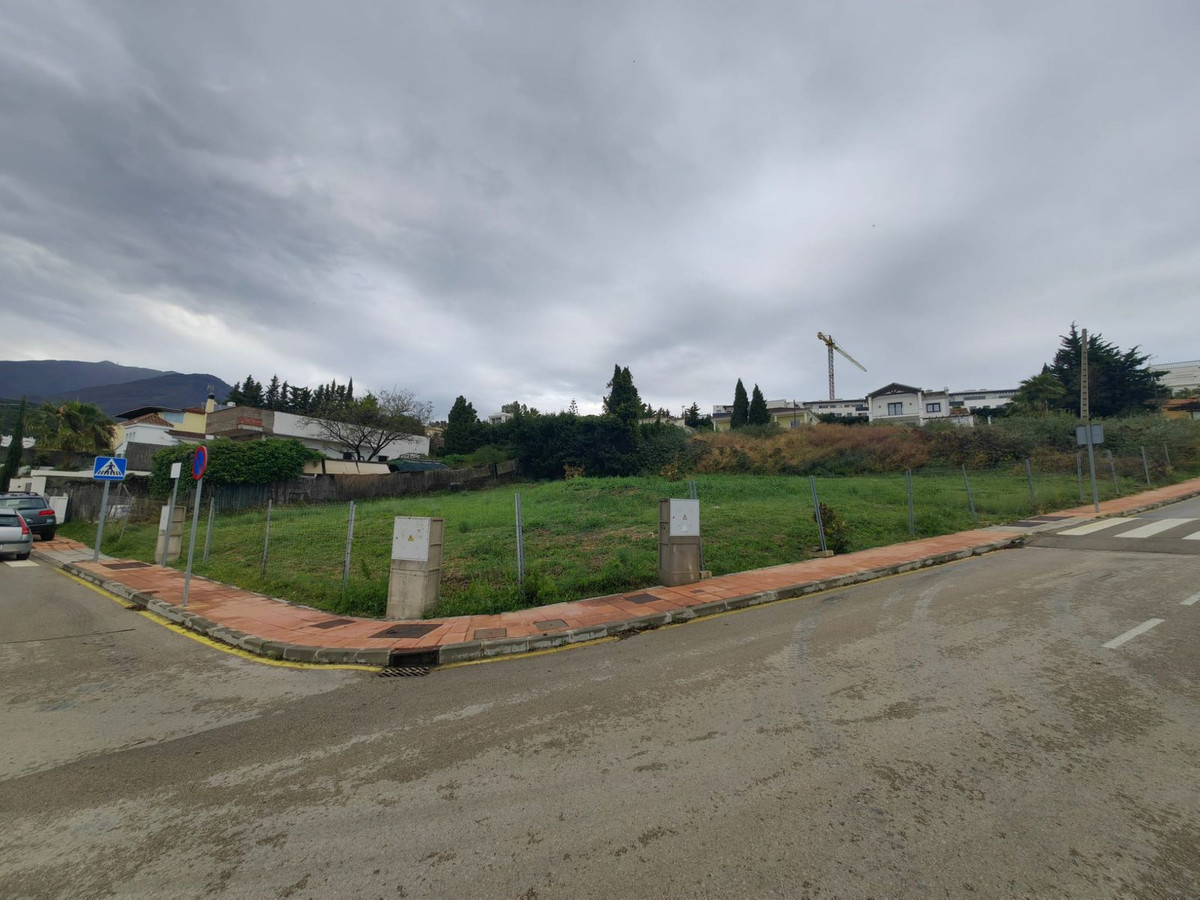 Se vende Terreno Urbano  en Costa Del Sol, Málaga, España