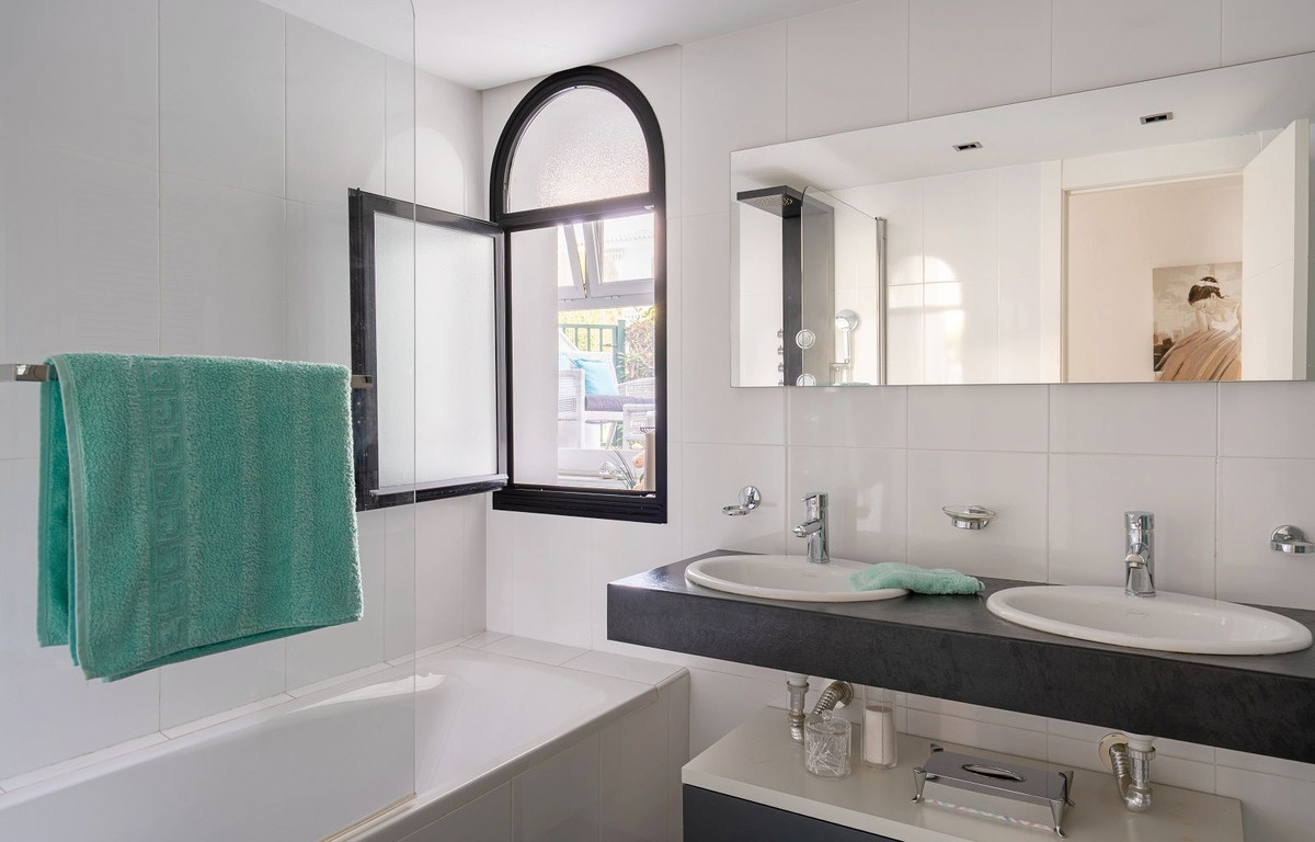 3 Bed Townhouse for sale in Costalita Costa Del Sol, Málaga, Spain