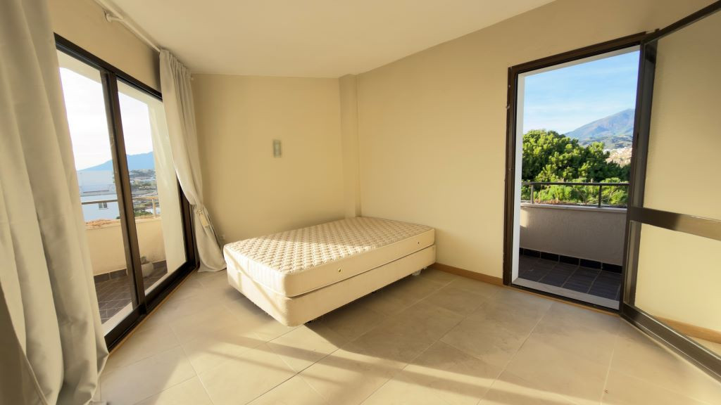 Se vende Apartamento Planta Media de 2 dormitorios en Costa Del Sol, Málaga, España