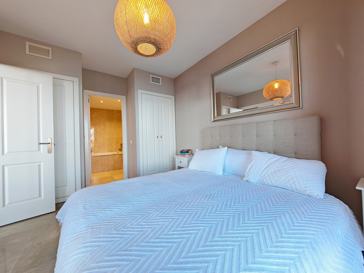 Se vende Apartamento Planta Baja de 3 dormitorios en Costa Del Sol, Málaga, España