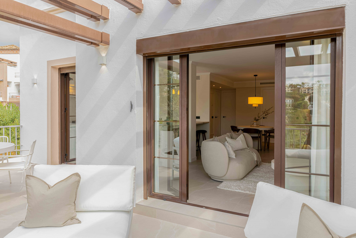 3 Bed Apartment for sale in Los Arqueros Costa Del Sol, Málaga, Spain