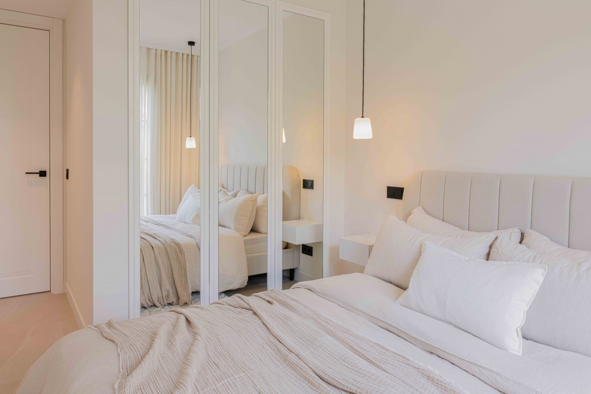 3 Bed Apartment for sale in Los Arqueros Costa Del Sol, Málaga, Spain