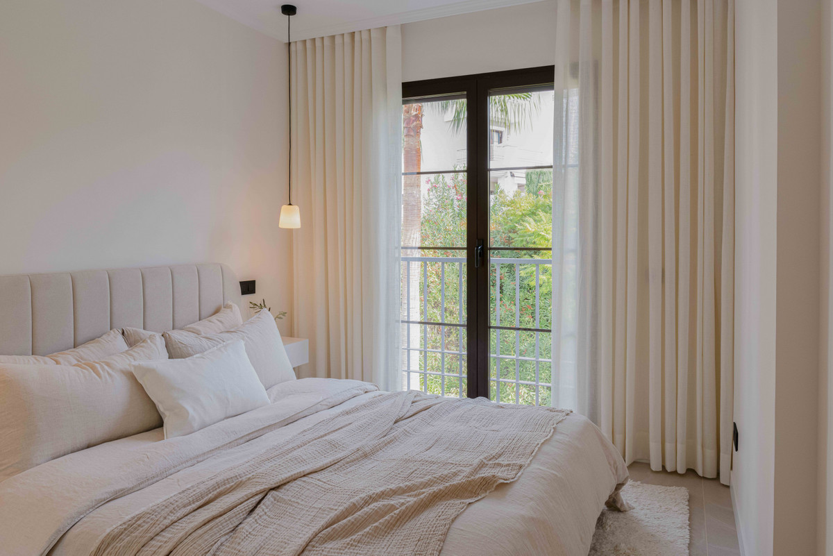 3 Bed Apartment for sale in Los Arqueros Costa Del Sol, Málaga, Spain
