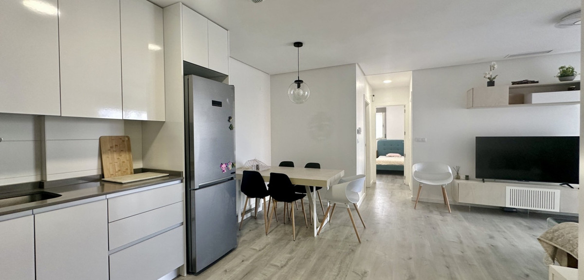 Se vende Apartamento Planta Media de 3 dormitorios en Costa Blanca, Alicante, España