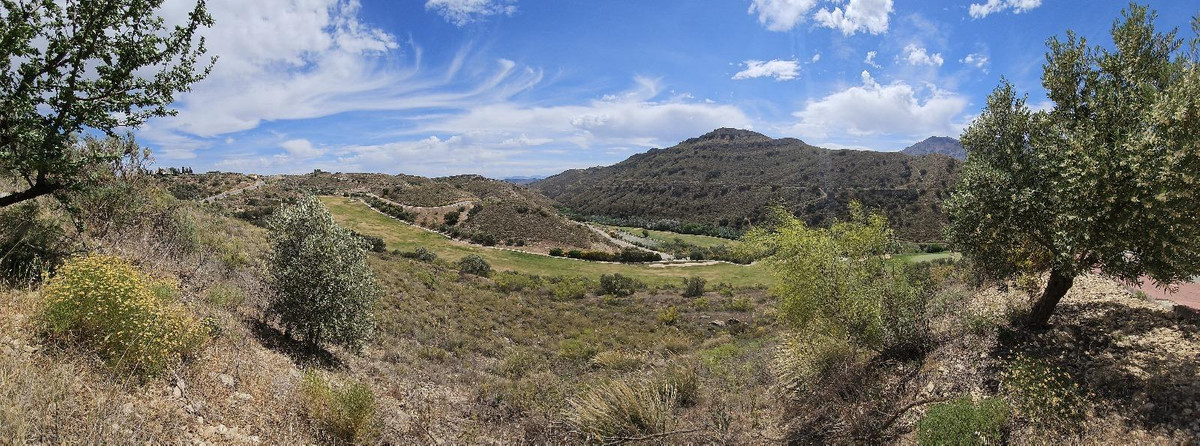 Se vende Terreno Urbano  en Costa Del Sol, Málaga, España