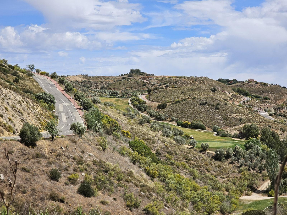 Se vende Terreno Urbano  en Costa Del Sol, Málaga, España