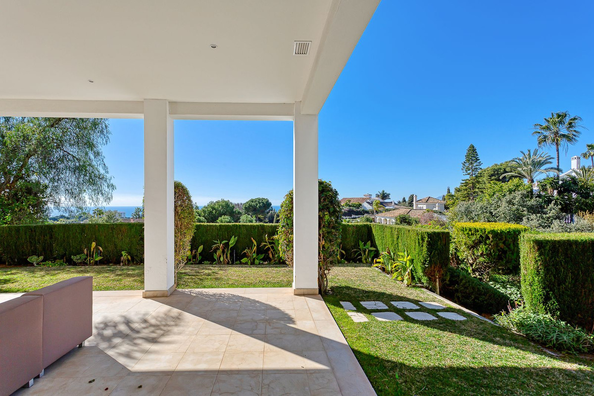 4 Bed Townhouse for sale in El Rosario Costa Del Sol, Málaga, Spain