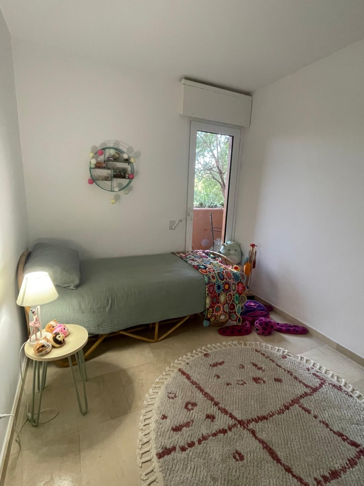 3 Bed Apartment for sale in La Duquesa Costa Del Sol, Málaga, Spain