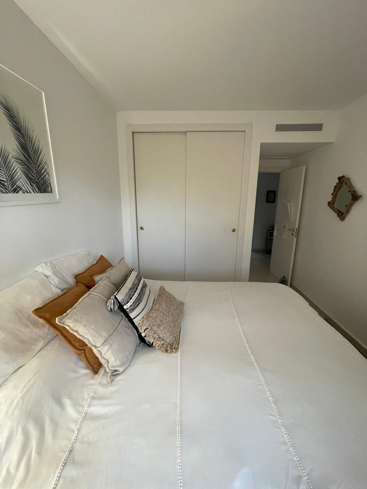 3 Bed Apartment for sale in La Duquesa Costa Del Sol, Málaga, Spain