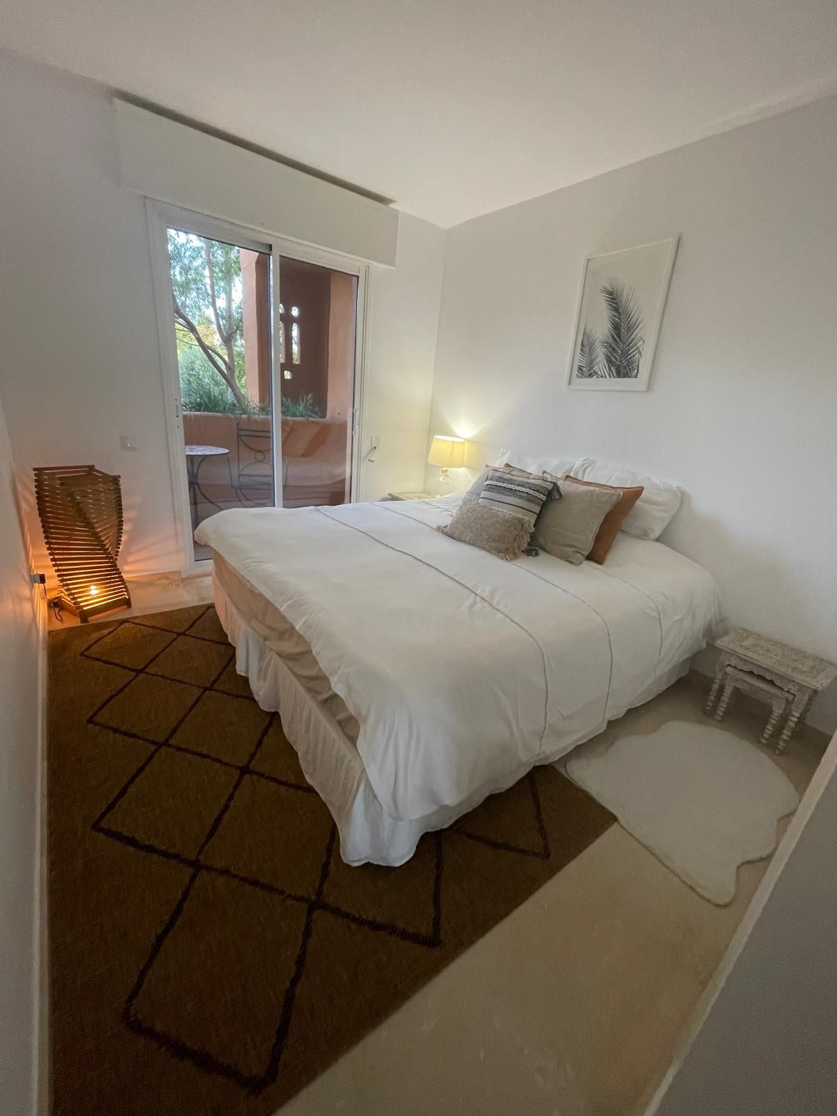 3 Bed Apartment for sale in La Duquesa Costa Del Sol, Málaga, Spain