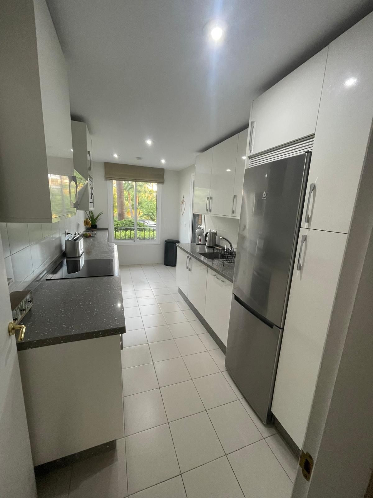 3 Bed Apartment for sale in La Duquesa Costa Del Sol, Málaga, Spain