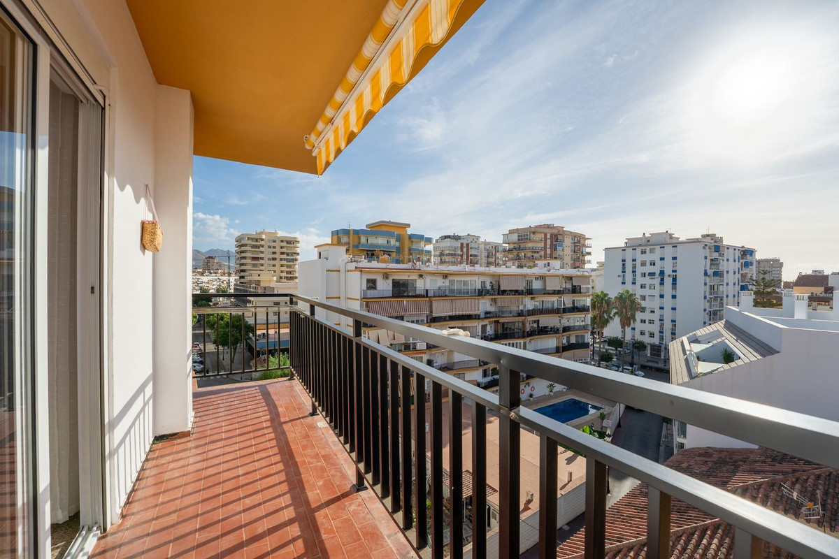 Se vende Apartamento en Planta Última de 3 dormitorios en Costa Del Sol, Málaga, España